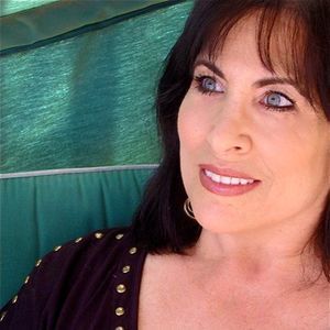 Meet your Posher, Rayanne